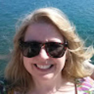 Meet your Posher, Suzanne